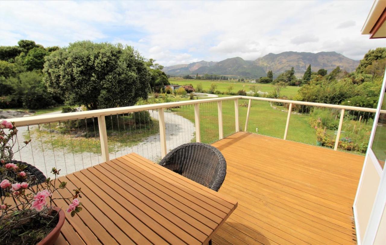 Labyrinth Gardens Guest House Такака Екстериор снимка
